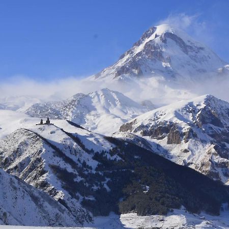 Guesthouse Suja Kazbegi Εξωτερικό φωτογραφία