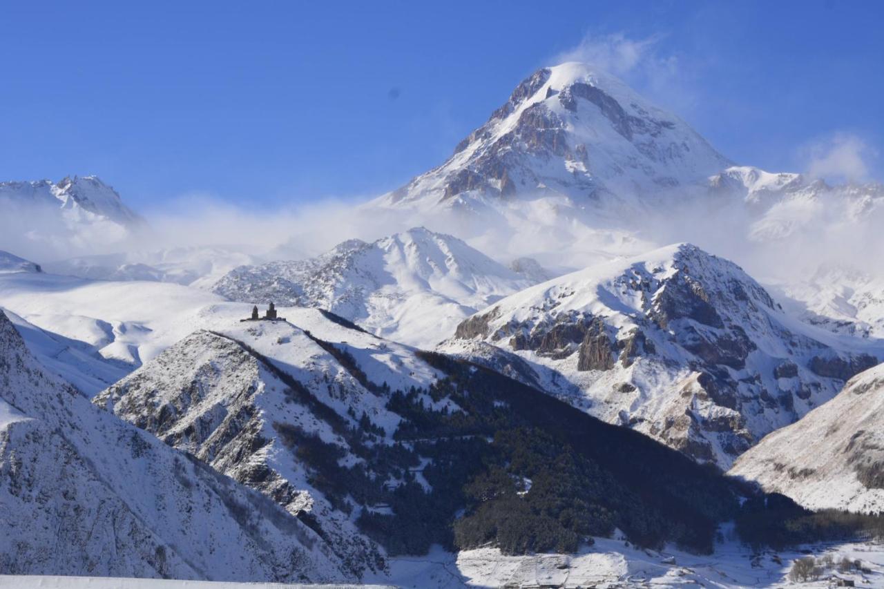 Guesthouse Suja Kazbegi Εξωτερικό φωτογραφία