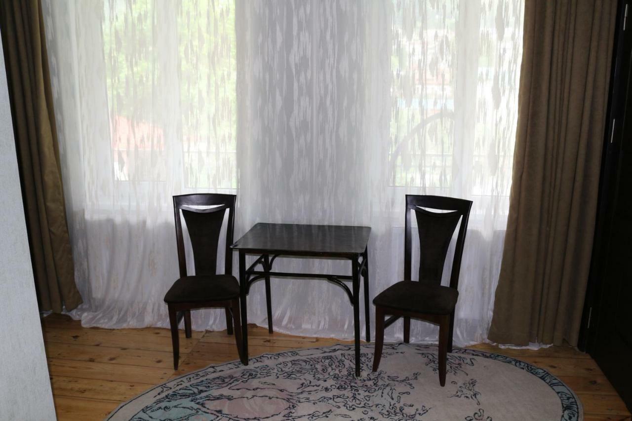 Guesthouse Suja Kazbegi Εξωτερικό φωτογραφία